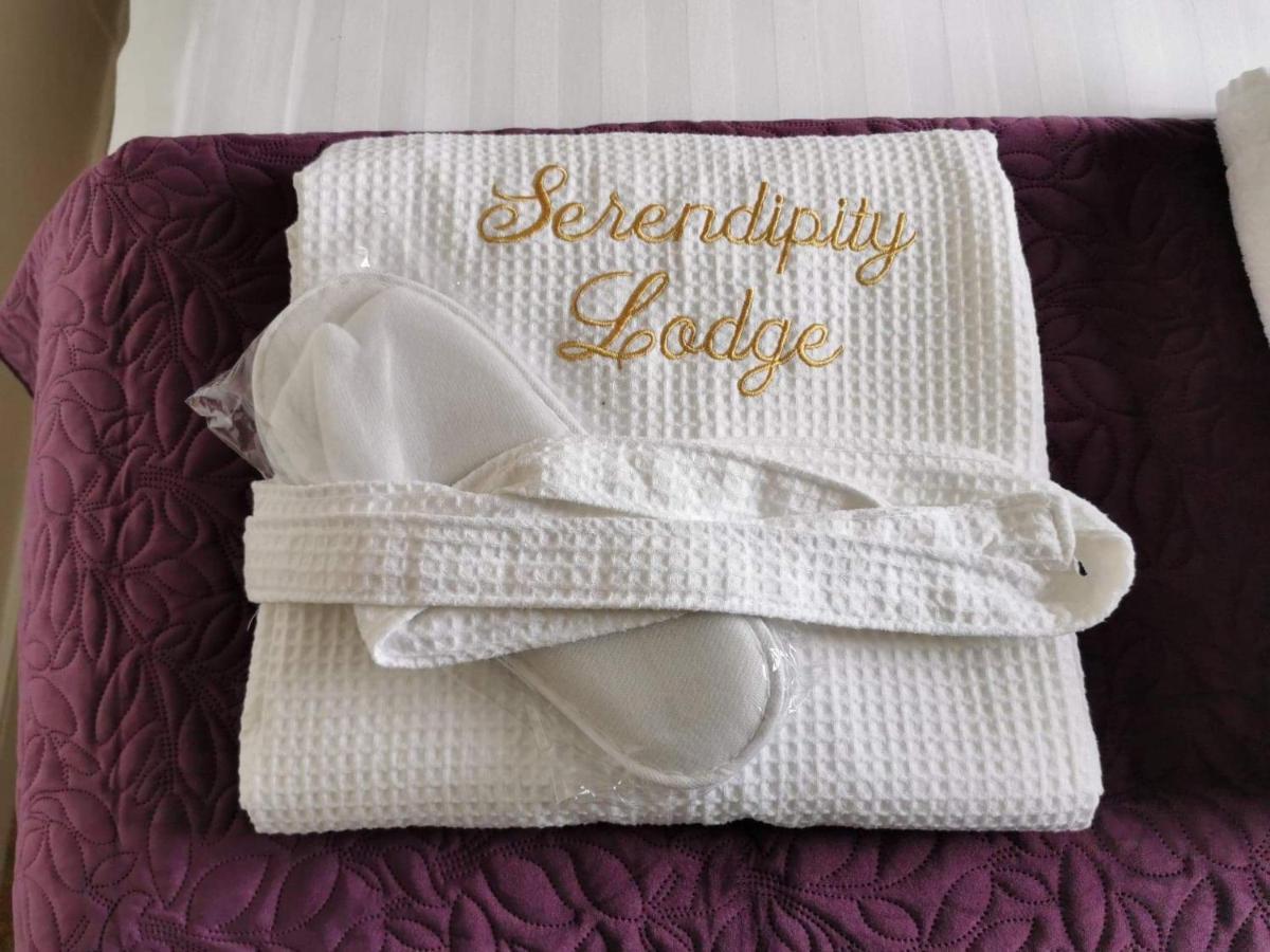 Serendipity Lodge At Percy Wood - Hot Tub & Wi-Fi Swarland Esterno foto